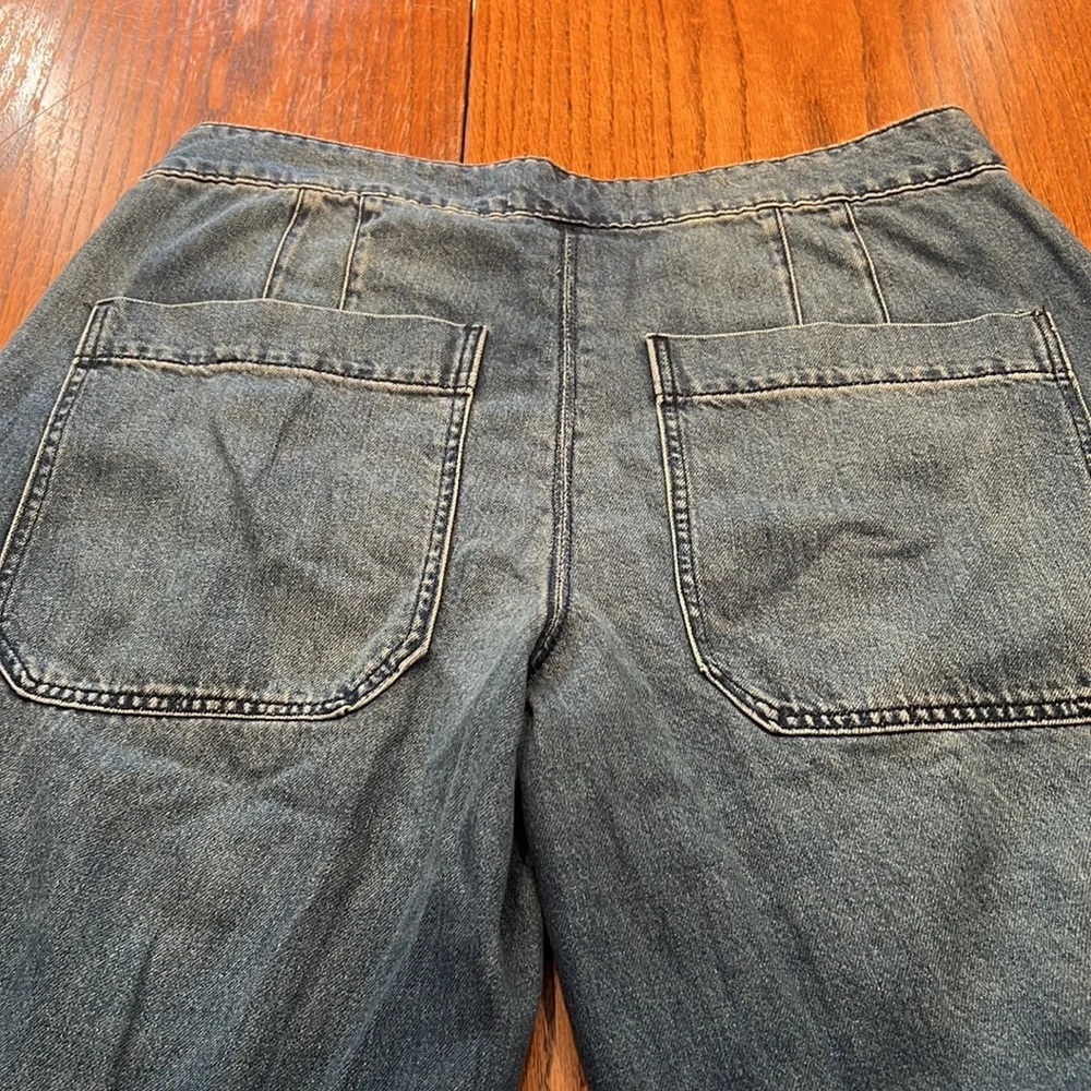 Boutique Cargo Style Jeans With Zippers Down Front Of Legs Size 13 - Picture 9 of 12